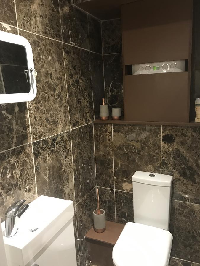 2 Bed, Ground Floor Bijou Georgian City Apartment Bath Exterior photo
