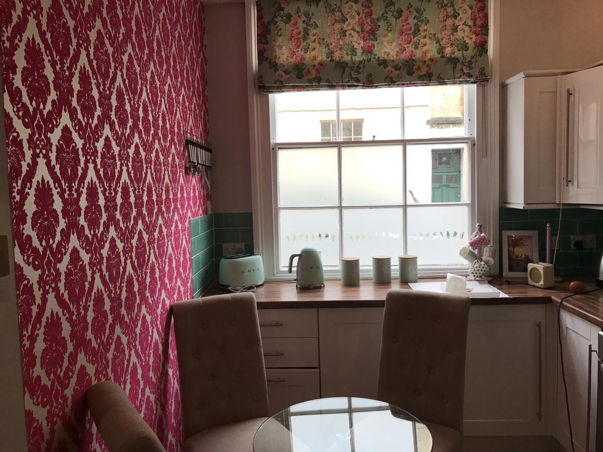 2 Bed, Ground Floor Bijou Georgian City Apartment Bath Exterior photo