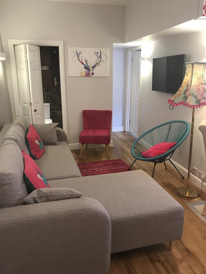 2 Bed, Ground Floor Bijou Georgian City Apartment Bath Exterior photo